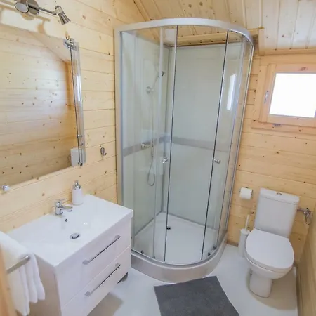 Sloneczny Ogrod Letniskowe Ferienhaus Zator