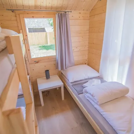 Sloneczny Ogrod Letniskowe Holiday home *